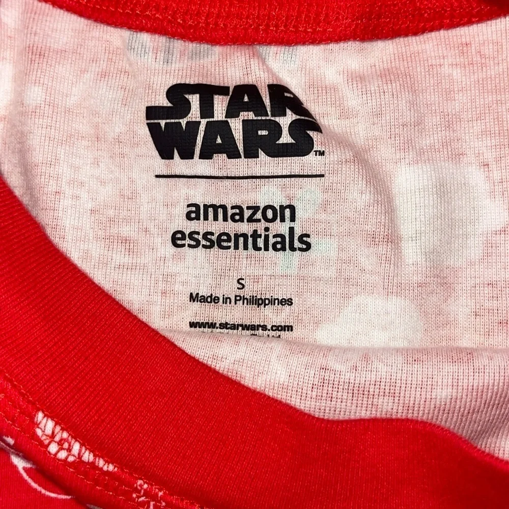Star Wars Christmas pajamas adult small